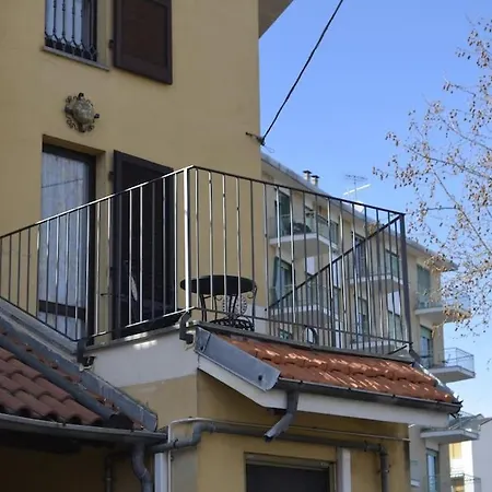 Host Family 2 Apartment Cumiana
